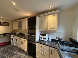 Photo 28- click for photo gallery